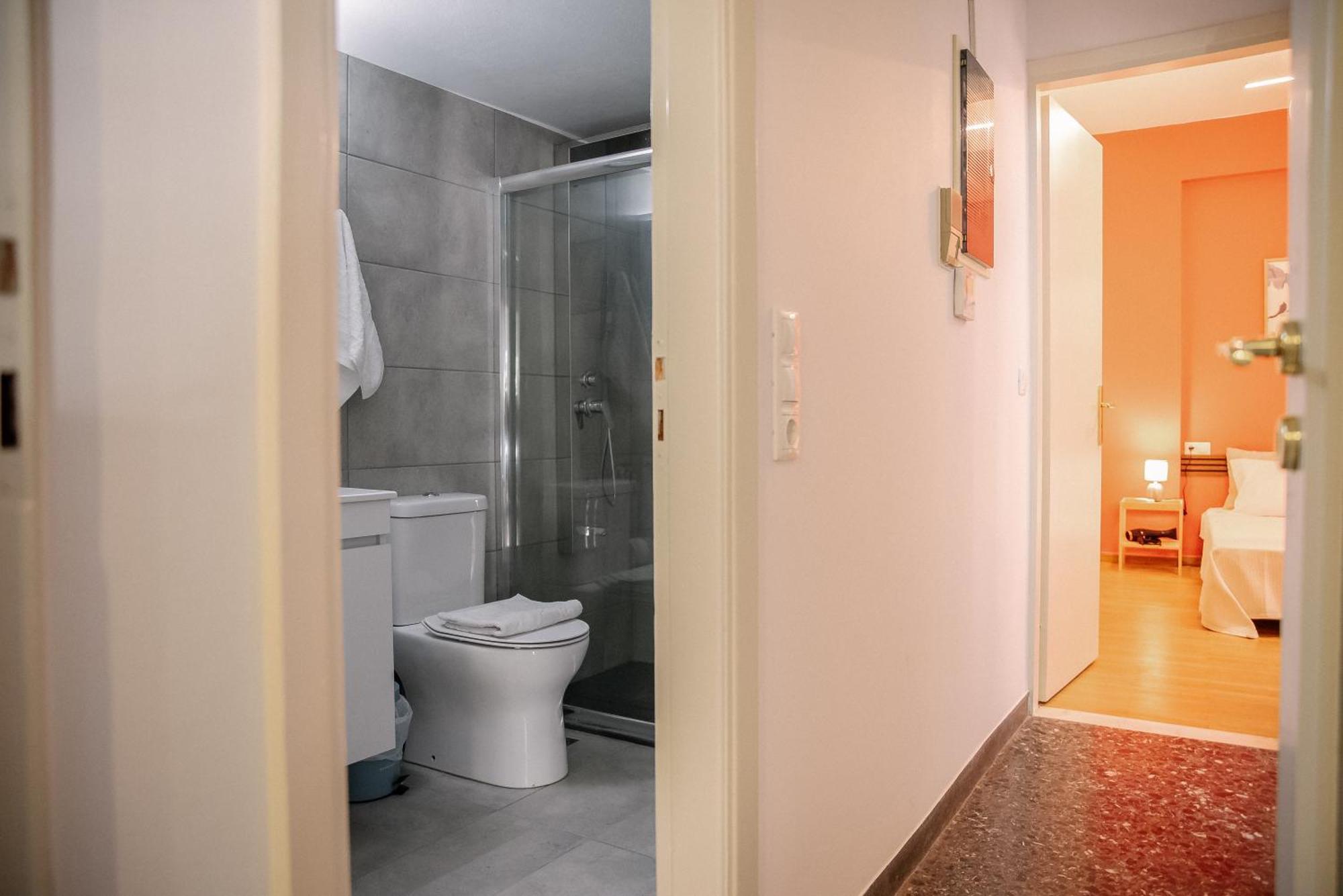 Apartament 3Cs Athens Ampelokipoi Comfy Flat Ft Patio Airport Direct Day N Night Zewnętrze zdjęcie